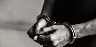 Homem é preso suspeito de agredir companheira com cabo de vassoura no Povoado Colônia Treze, em Lagarto