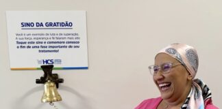 Primeira paciente a tocar o sino no Hospital do Câncer de Sergipe celebra vitória e destaca cuidado humanizado