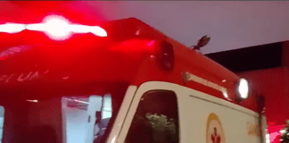 Mulher fica ferida em acidente entre moto e carro na SE-270, em Lagarto