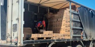 Sefaz apreende 16 toneladas de calabresa sem nota fiscal em Cristinápolis