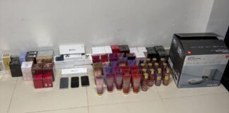 PRF apreende eletrônicos e cosméticos importados sem nota fiscal em Umbaúba