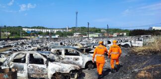 Corpo de Bombeiros inicia perícia para apurar causas de incêndio em pátio do BPRv em Aracaju