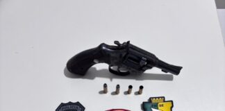 Homem com mandado de prisão por homicídio morre em confronto com a Polícia Militar e a Polícia Civil em Lagarto; vídeo