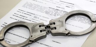 Homem com mandado de prisão em aberto é preso pela PM na rodoviária de Estância