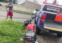 Dois motociclistas ficam feridos em acidente na rodovia SE-361, em Simão Dias