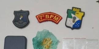 Dupla é presa com moto adulterada e drogas são apreendidas pela PM na Praça do Tanque Grande, em Lagarto