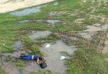 Motociclista perde controle e cai embaixo da Ponte Aracaju-Barra