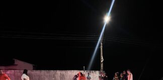 Casal fica ferido após perder o controle de moto em quebra-mola na SE-270, em Lagarto