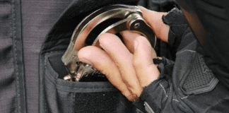 Homem é preso pela PM por suspeita de violência doméstica em Boquim