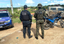 Motocicleta com restrição de roubo é recuperada pela polícia em Itabaianinha