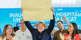 Lula defende Pix e diz que sistema brasileiro assusta norte-americanos