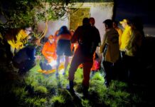 Bombeiros resgatam estudantes que ficaram isolados na Serra de Itabaiana