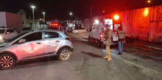 Colisão entre carro e motocicleta deixa dois feridos na Praça do Gomes, em Lagarto
