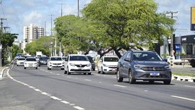 Licenciamento de veículos com placa final 7 vence em 31 de agosto