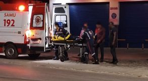Motociclista fica ferido após perder o controle e colidir com placa na SE-270, em Lagarto