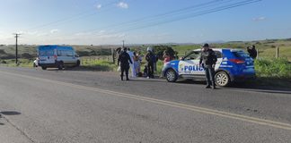 Casal fica ferido após moto ser atingida por carro na SE-270, no Povoado Colônia 13, em Lagarto