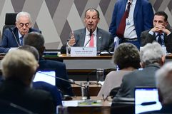 Senado: oposição obstrui e fim da escala 6×1 não vai a plenário